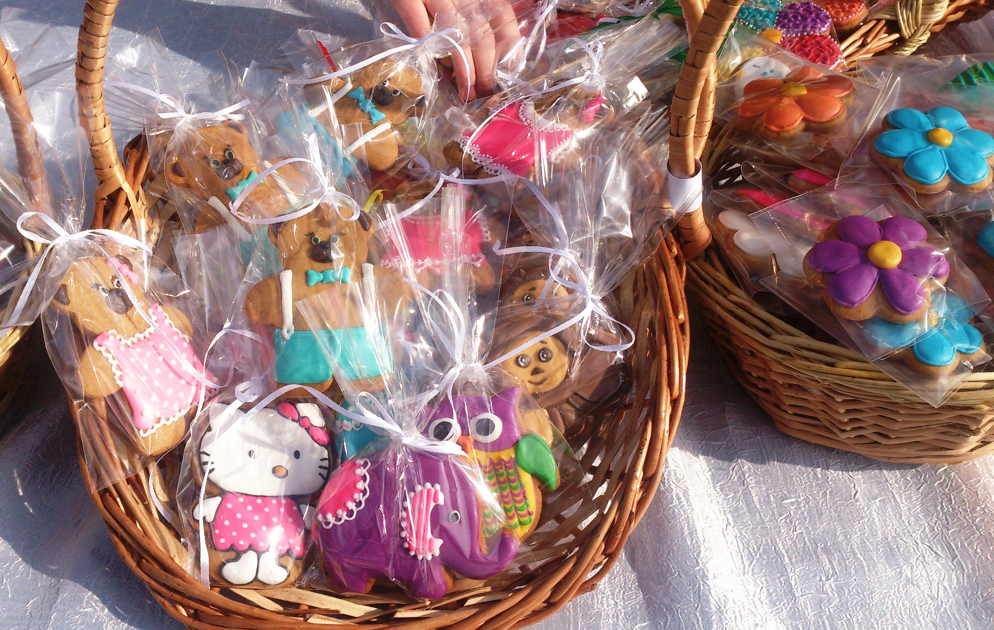 28 марта 2015 - «Фестиваль сладостей» на Пешеходной зоне на улице Победы