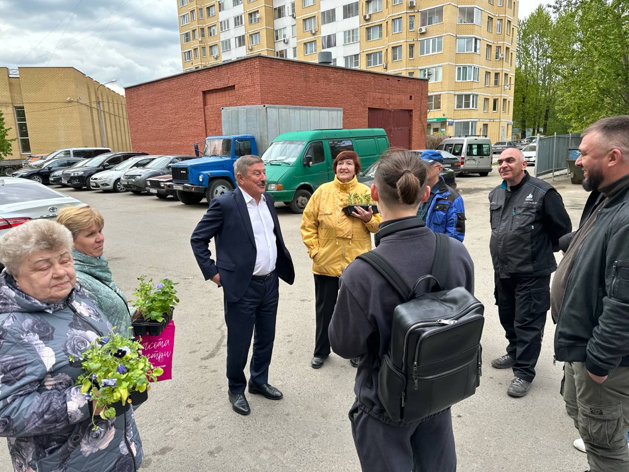 Николай Ковалев встретился с жителями 15 мая